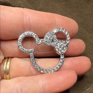Minnie Mouse brooch with crystal rhinestone